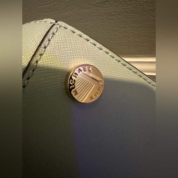 NWOT Sage Green Michael Kors Large Ciara messenger crossbody satchel - Picture 8 of 8